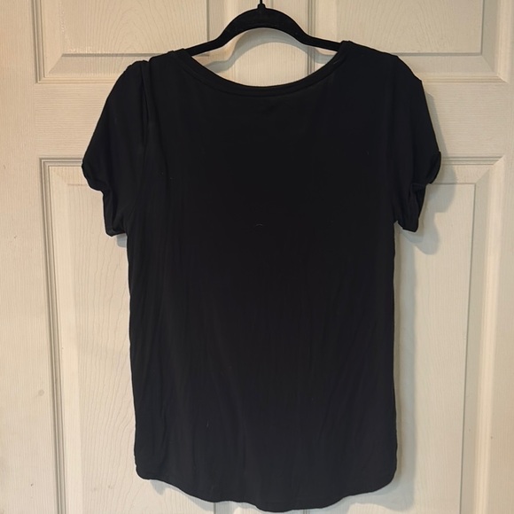 American Eagle Outfitters Black Short Sleeve Tee womens medium v neck - Picture 5 of 11